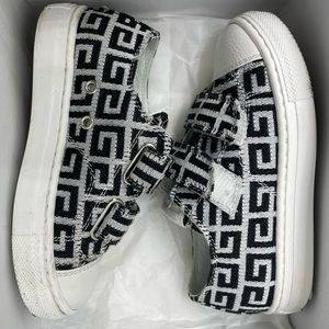 Givenchy kids sneakers